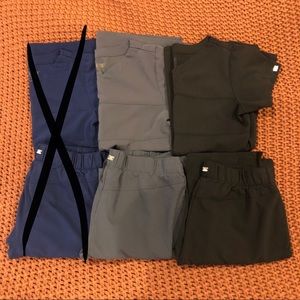 Greys anatomy signature scrubs (2 SETS)